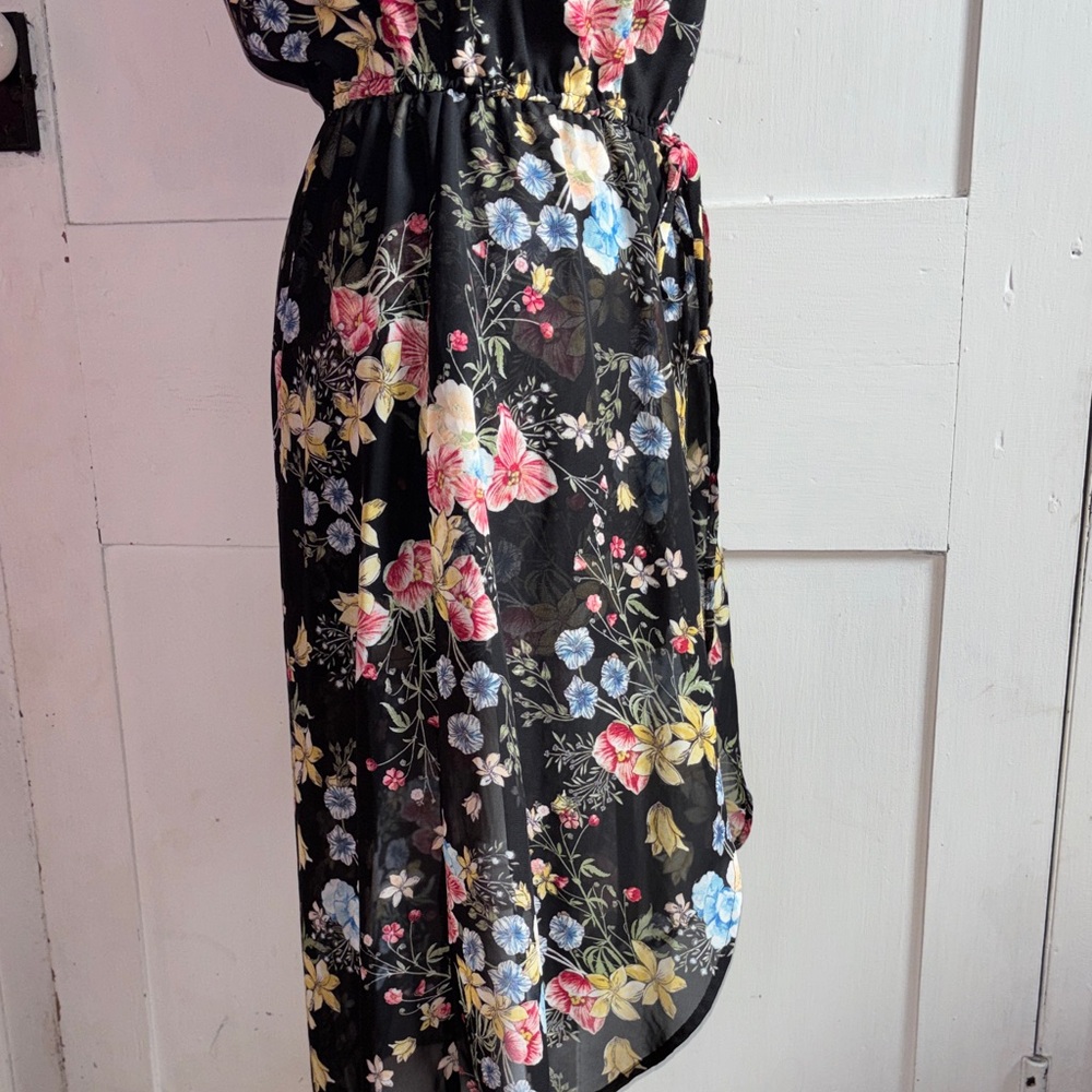 BeBop Black Floral Off Shoulder Ruffle High Low Jumpsuit Size Jr Medium - Picture 4 of 10